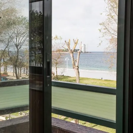 Samil Primera Línea De Playa 2h Apartamento