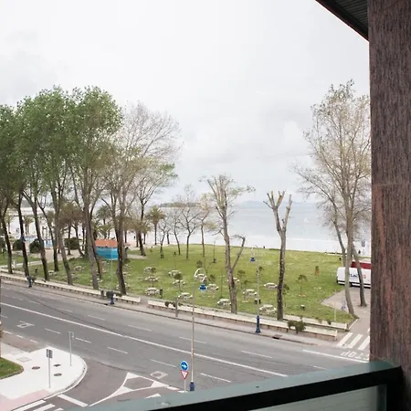 Apartamento Samil Primera Línea De Playa 2h *